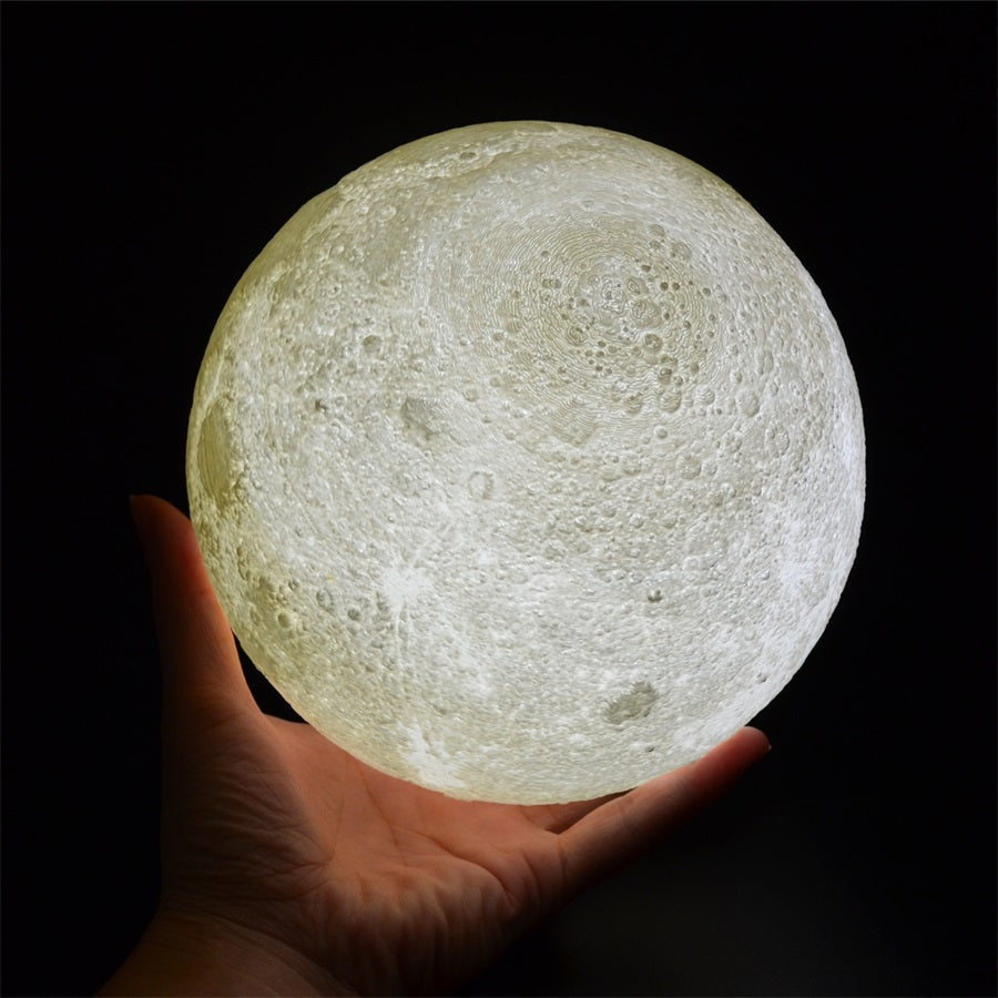 LunaGlow – Magical Moonlight for your Room