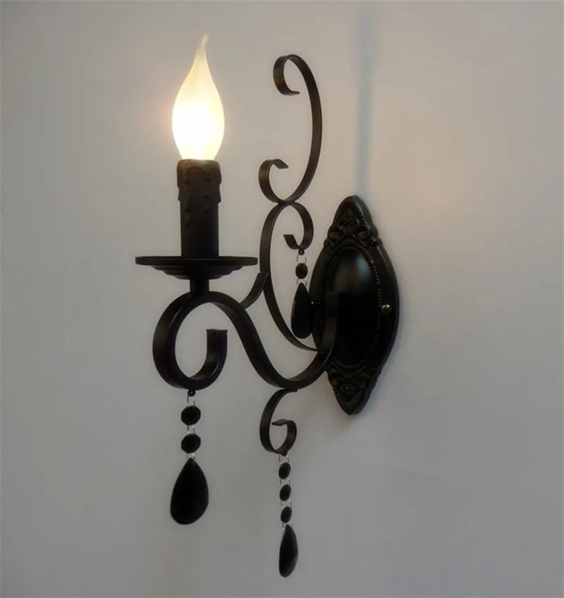 CrystalGlow Vägglampa - Vintage Svart LED Belysning