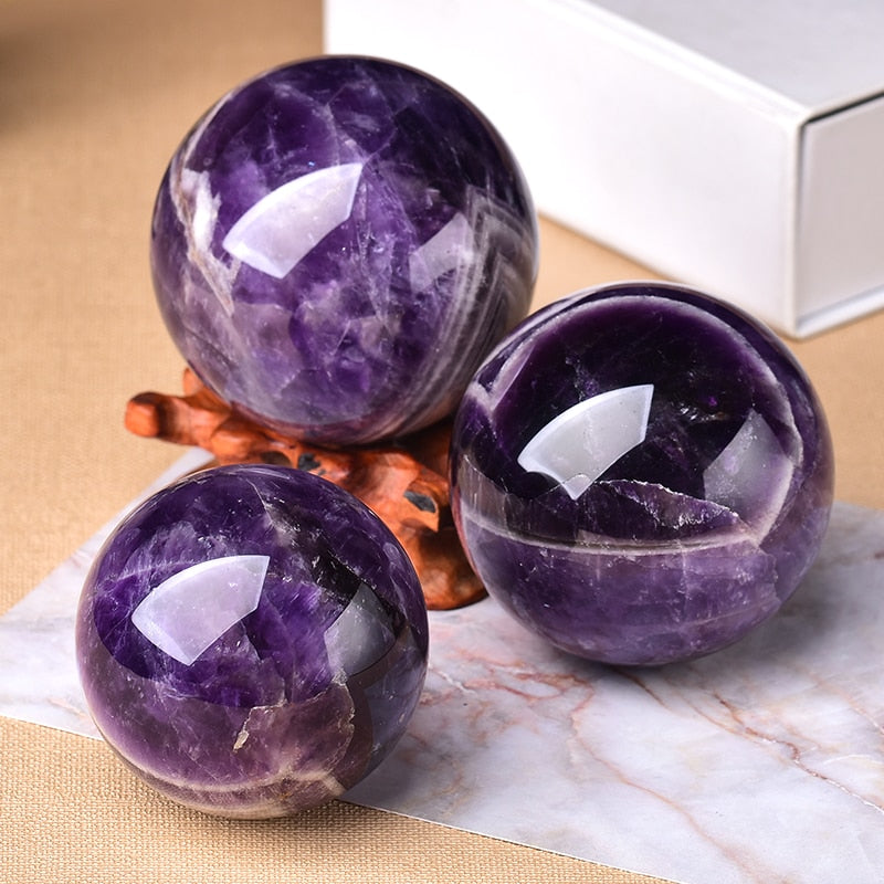 Amethyst Globe – Energy-filled Sphere Bomb for your Interior