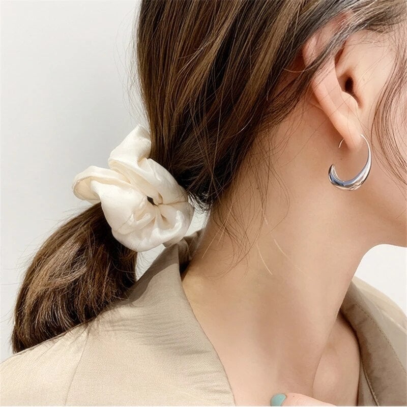 Elegant Luxe Celeste Earrings for a Touch of Glamour