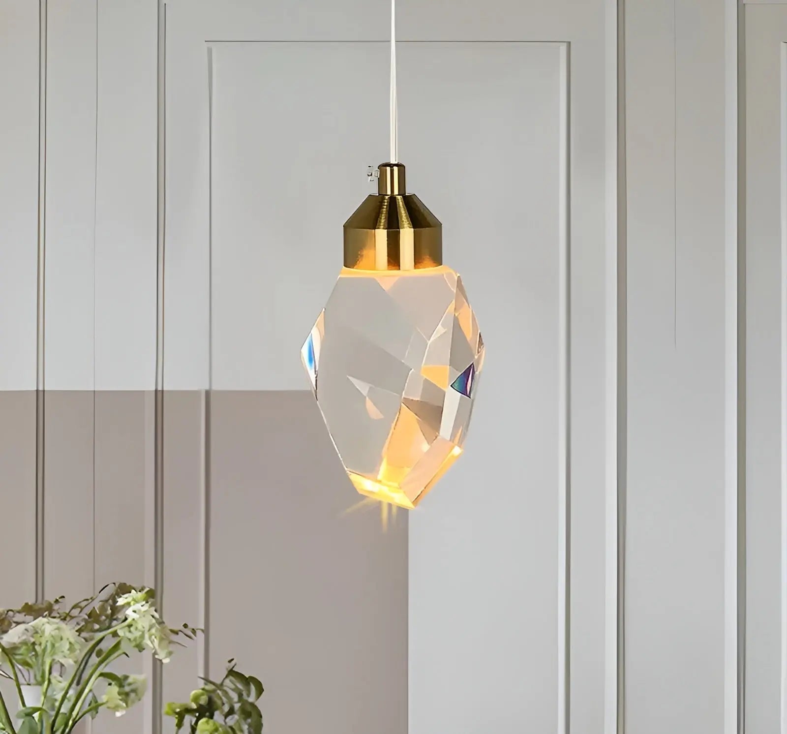 Luxurious Crystal Pendant Lamp with LED Lighting - CrystalElegance