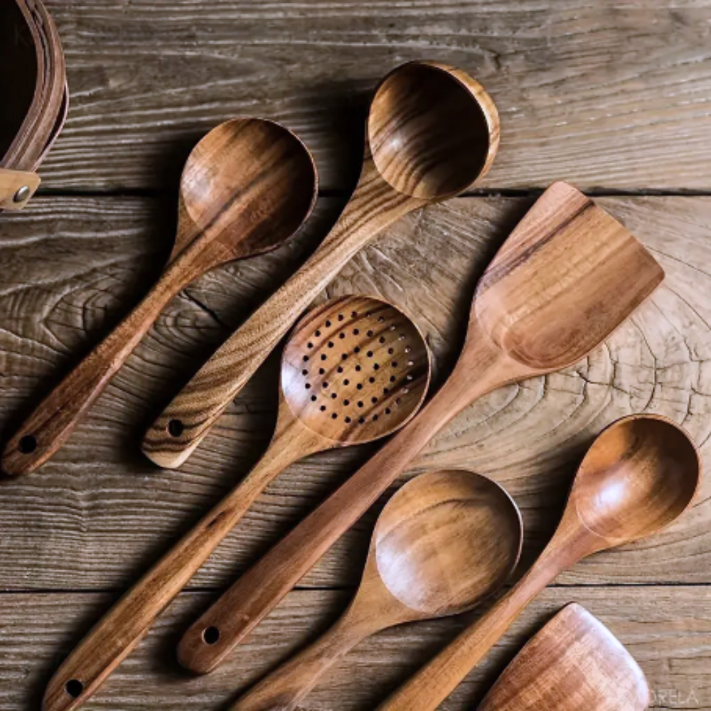 Luxe Wooden Kitchen Utensils Set - For Elegant Cooking Experience