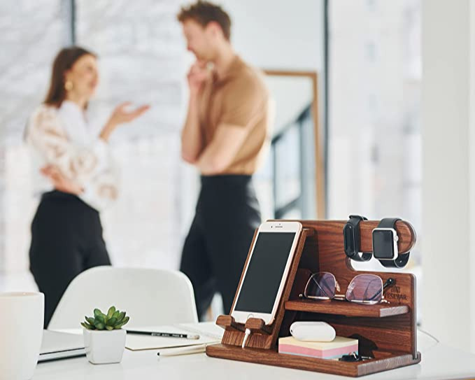 WoodDock – Stylish Wooden Holder for Devices