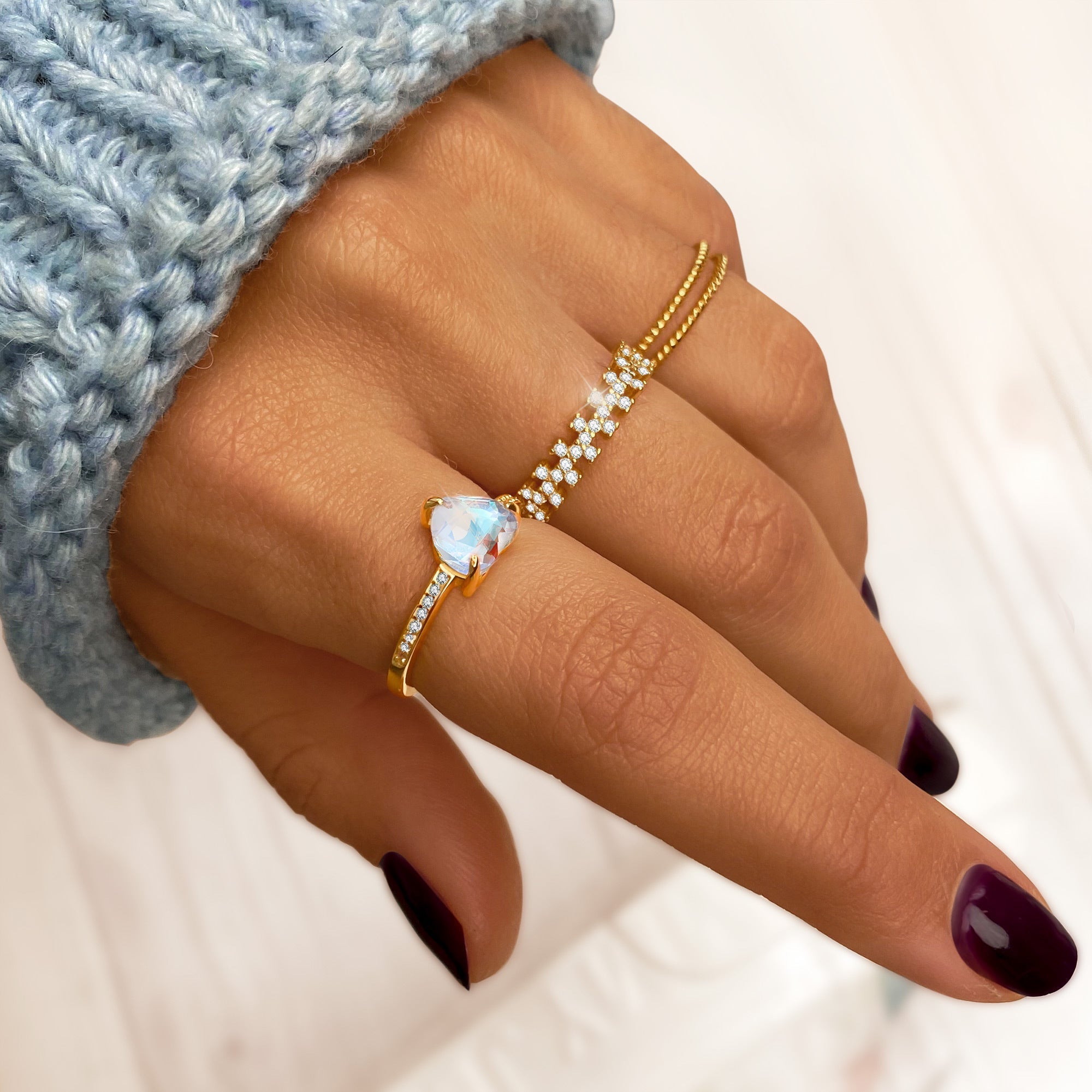 Lina Braided Double Ring - Elegance in Double Layer Design