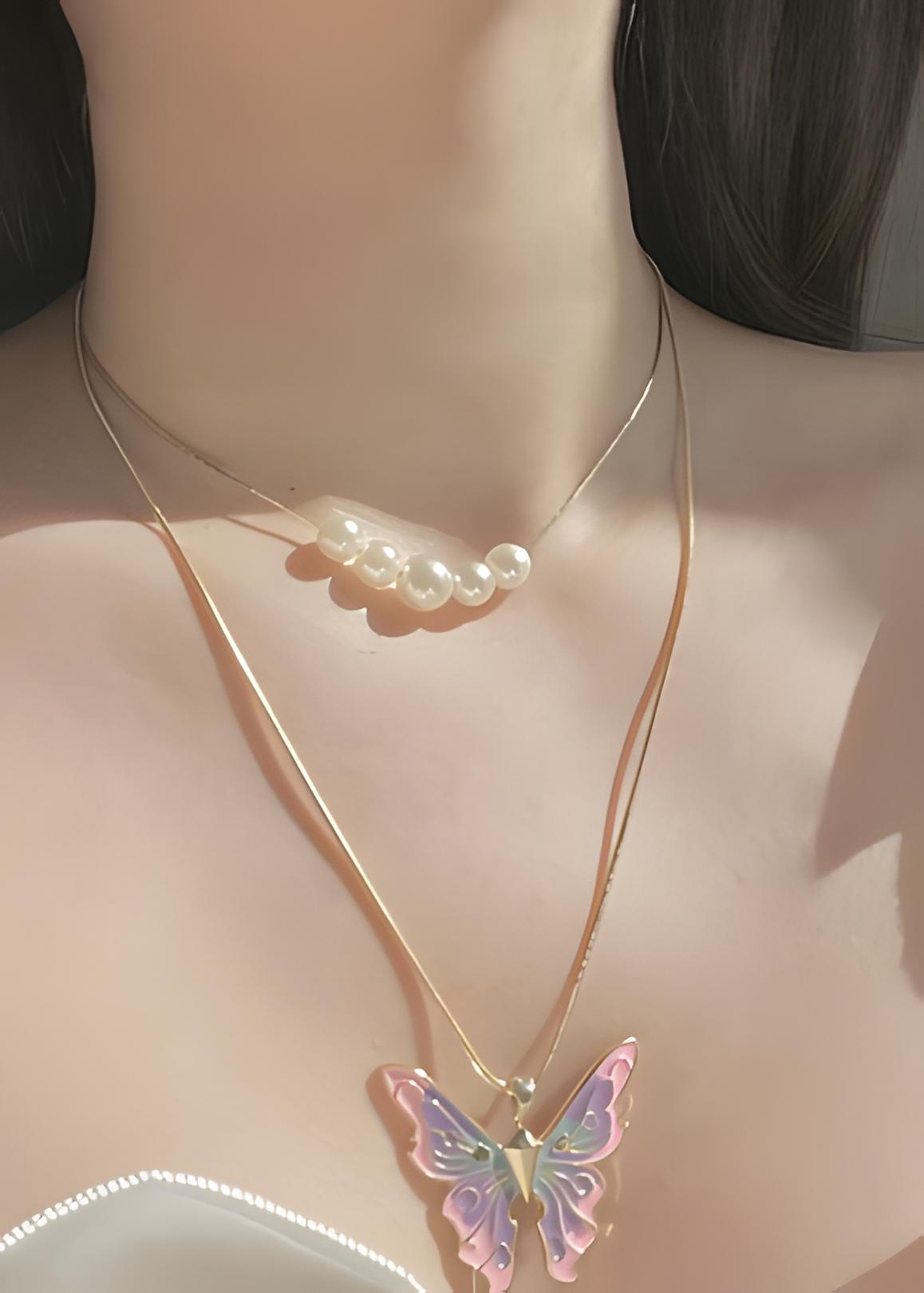FairyWing Necklace - Enchanting Butterfly Pendant