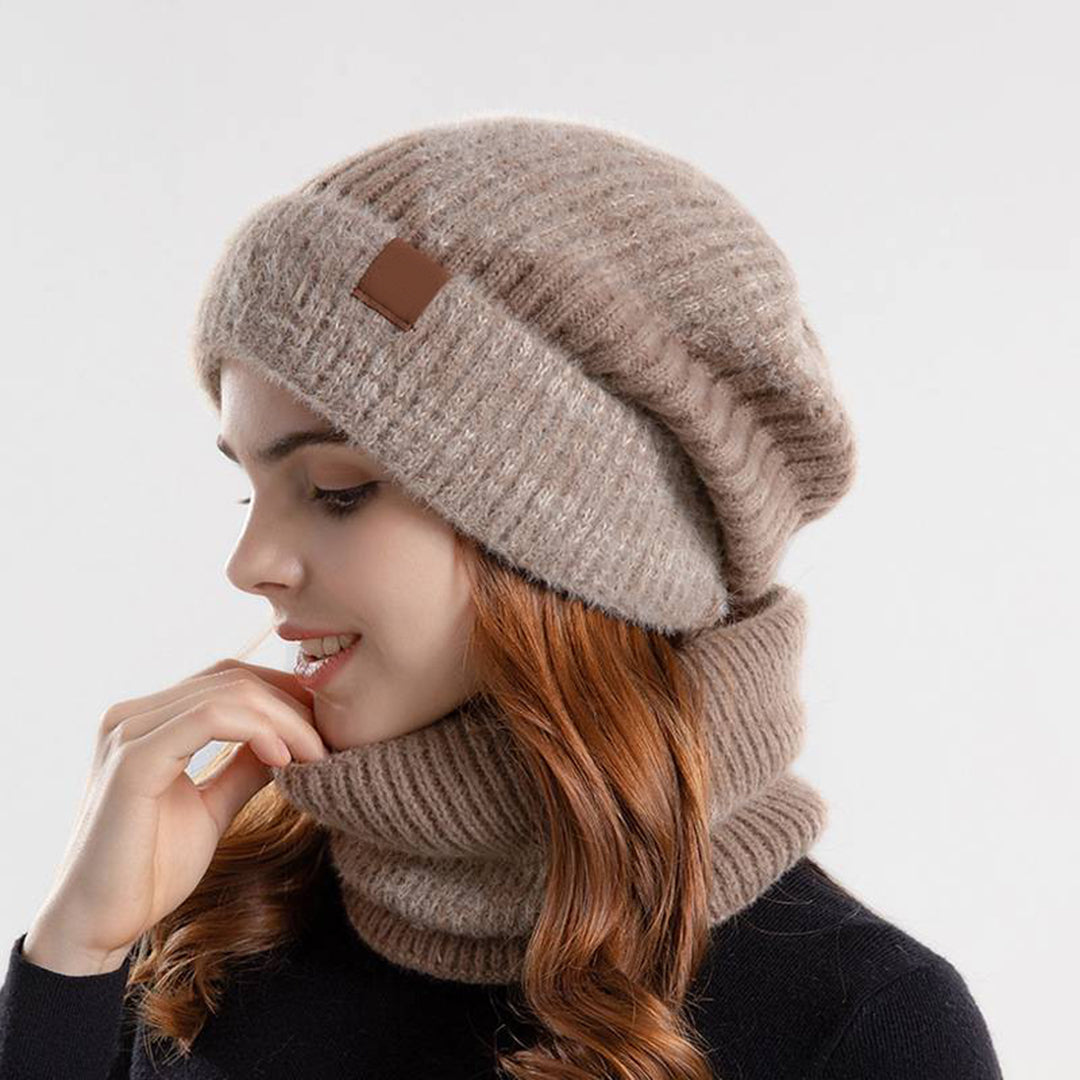 CozyWrap Set – Trendy Hats and Scarves for Winter