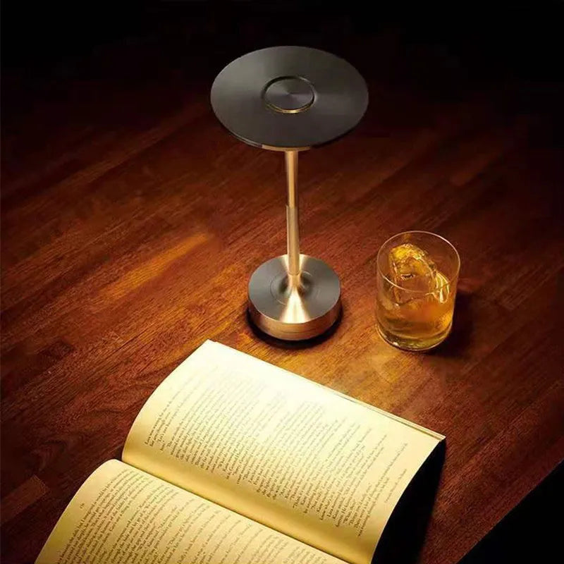 Industrial Dimmable Lamp with Rustic Design – Silver & Gold