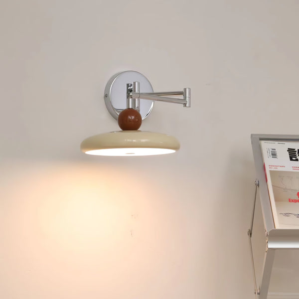 Lola Elegance Vägglampa - Justerbar Vägglampa för Lyxig Belysning