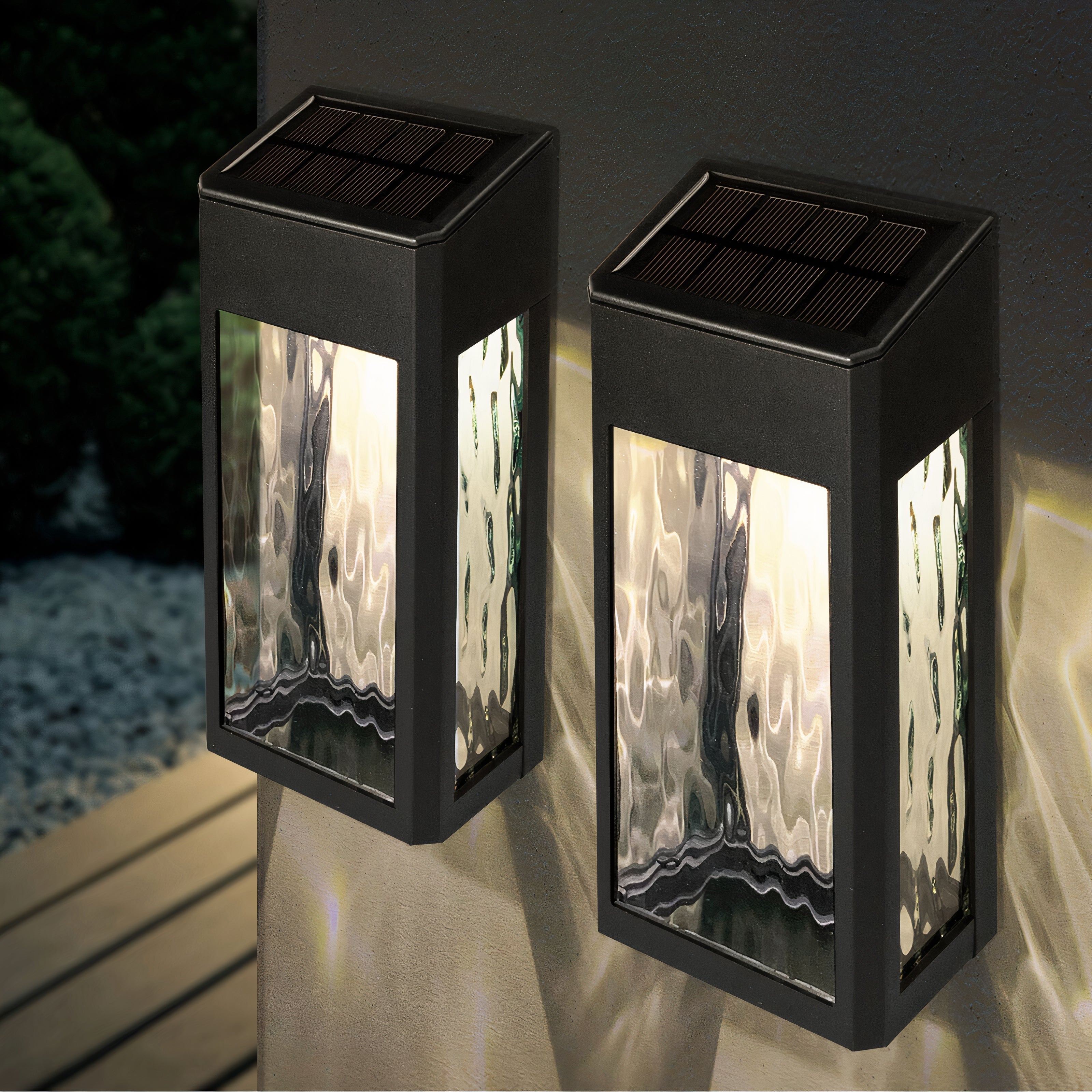Lumaris Light – Stylish Solar Outdoor Lamp for Garden and Driveway