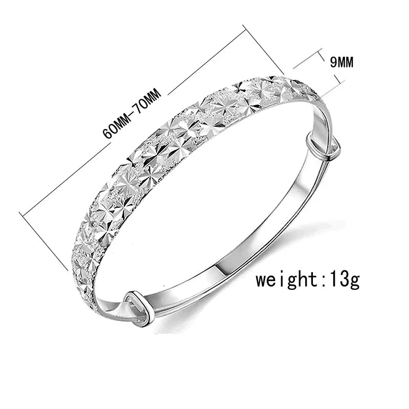 Captivating Star-Shaped Silver Bracelet for a Radiant Look