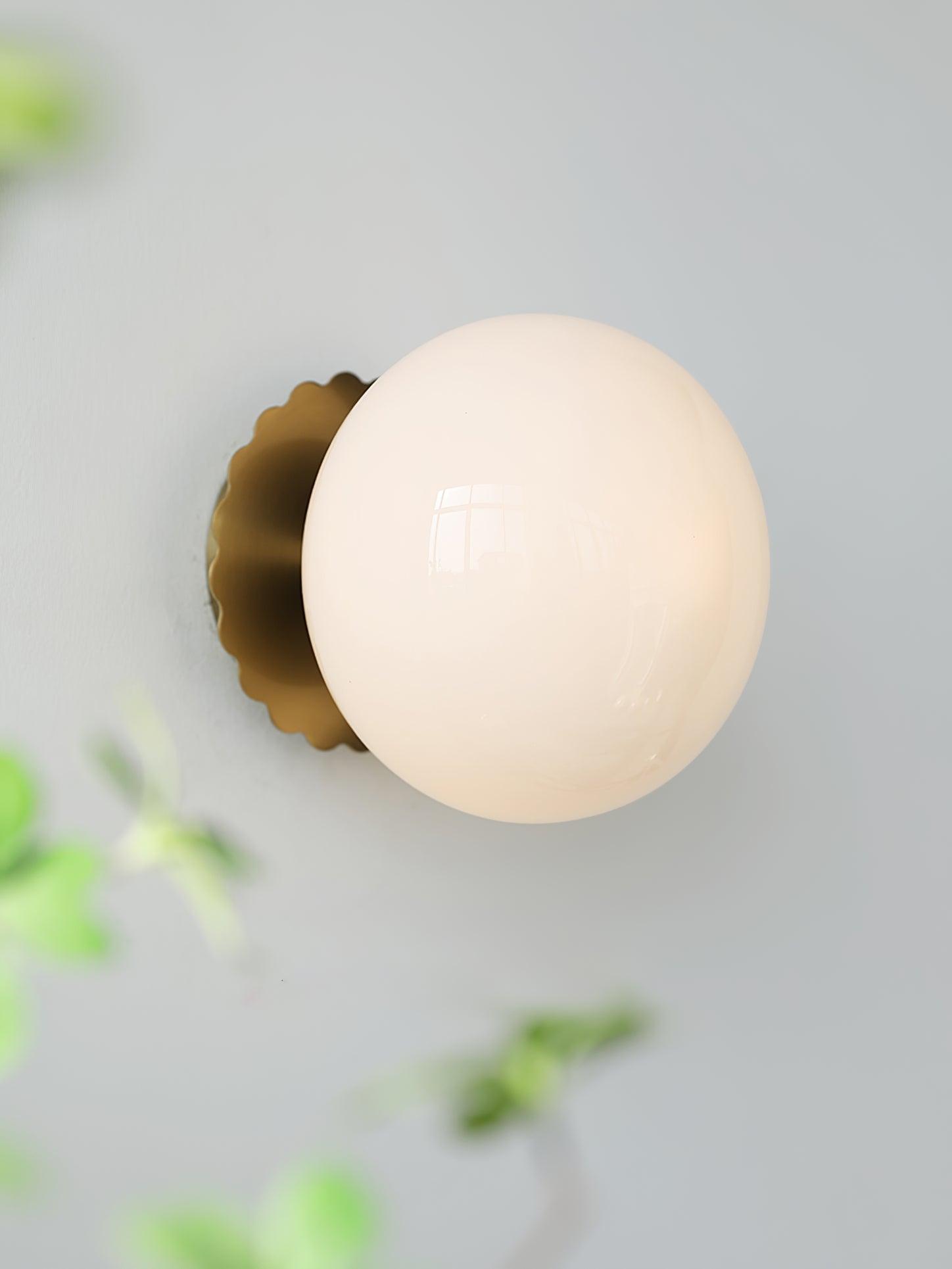 ChicGlow - Elegant Pink Glass Lamp for Stylish Homes