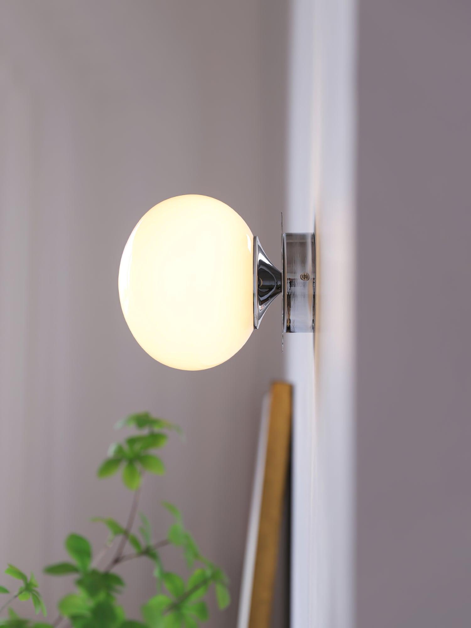 ChicGlow - Elegant Pink Glass Lamp for Stylish Homes