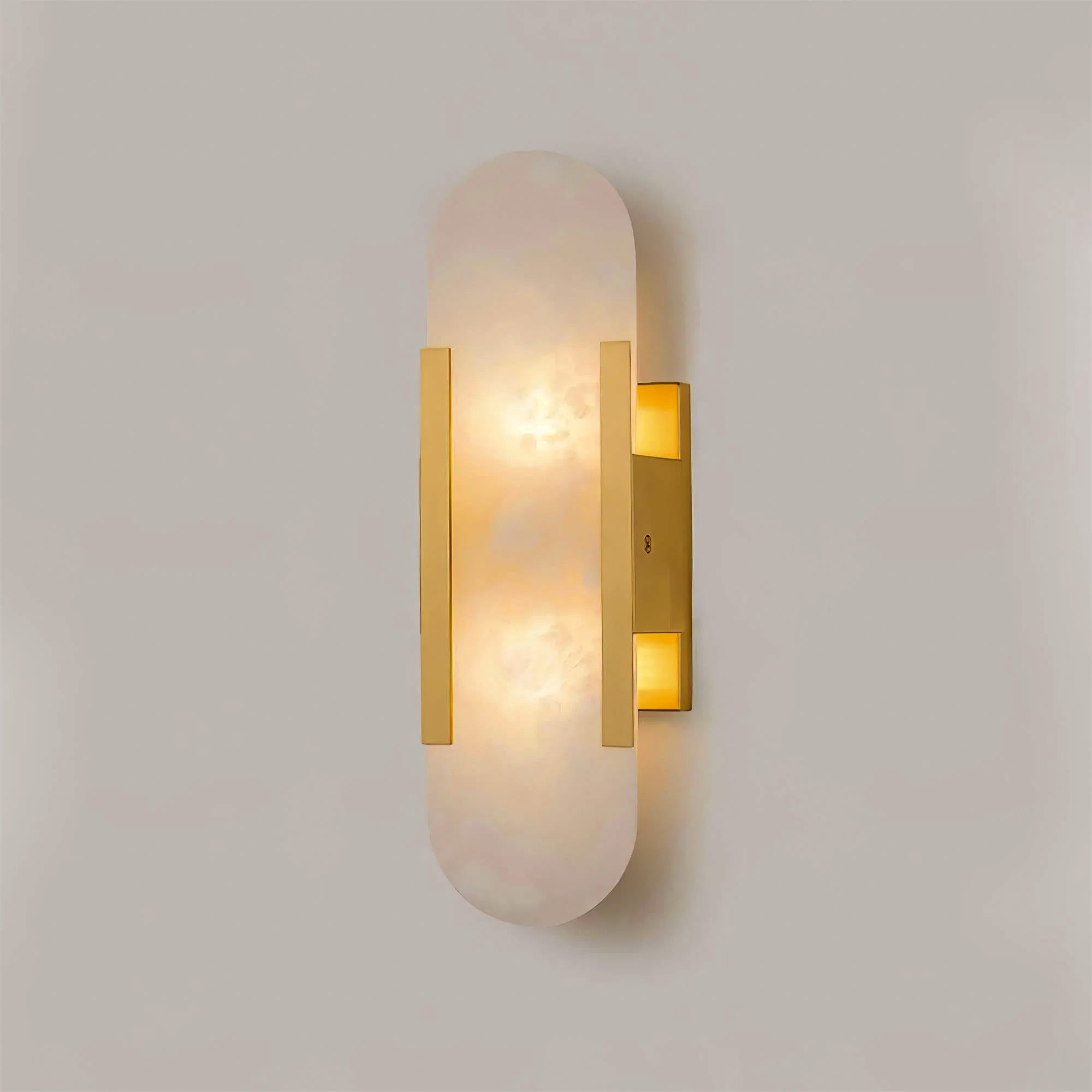 Elegant Melange - Handgjord Alabaster Vägglampa