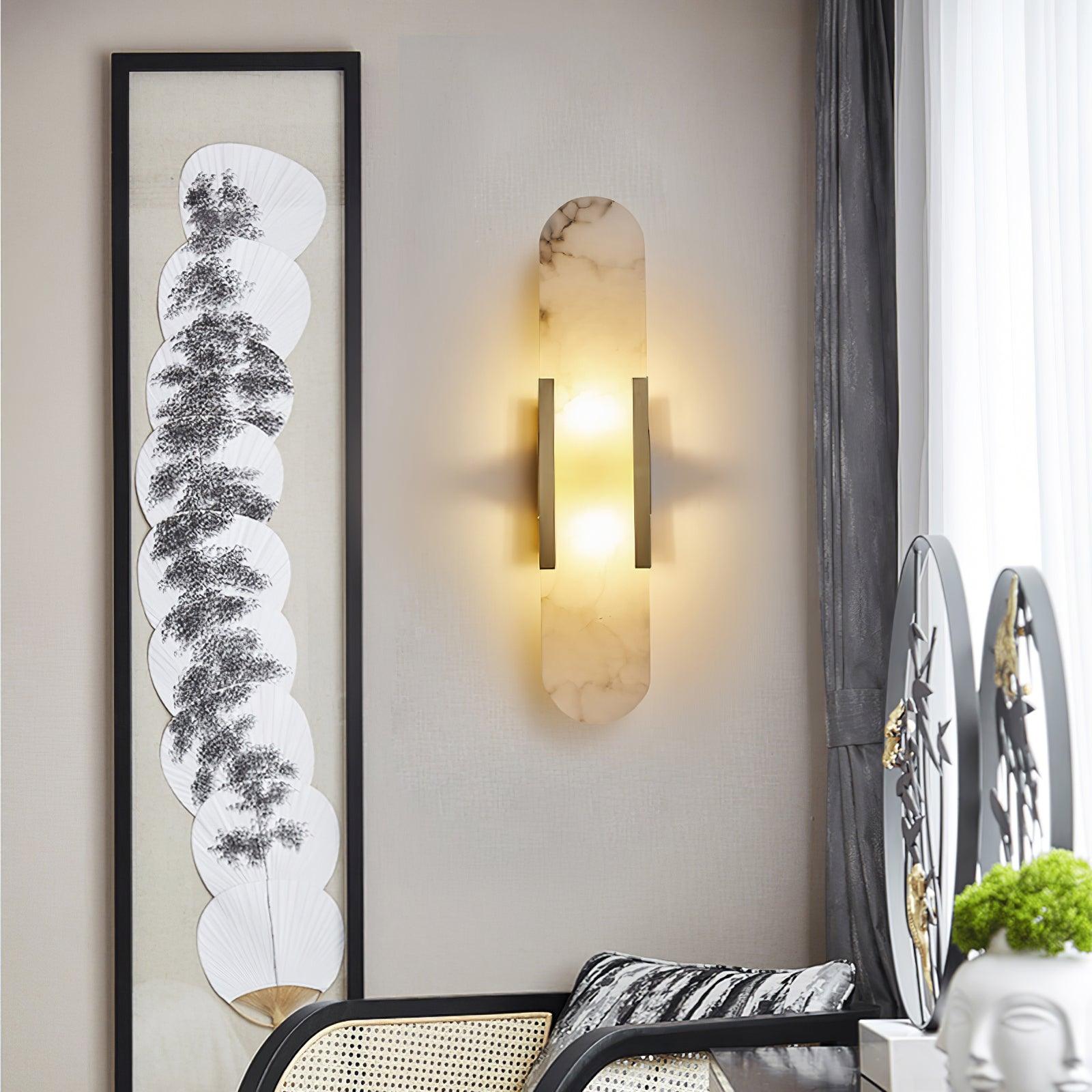 Elegant Melange - Handgjord Alabaster Vägglampa