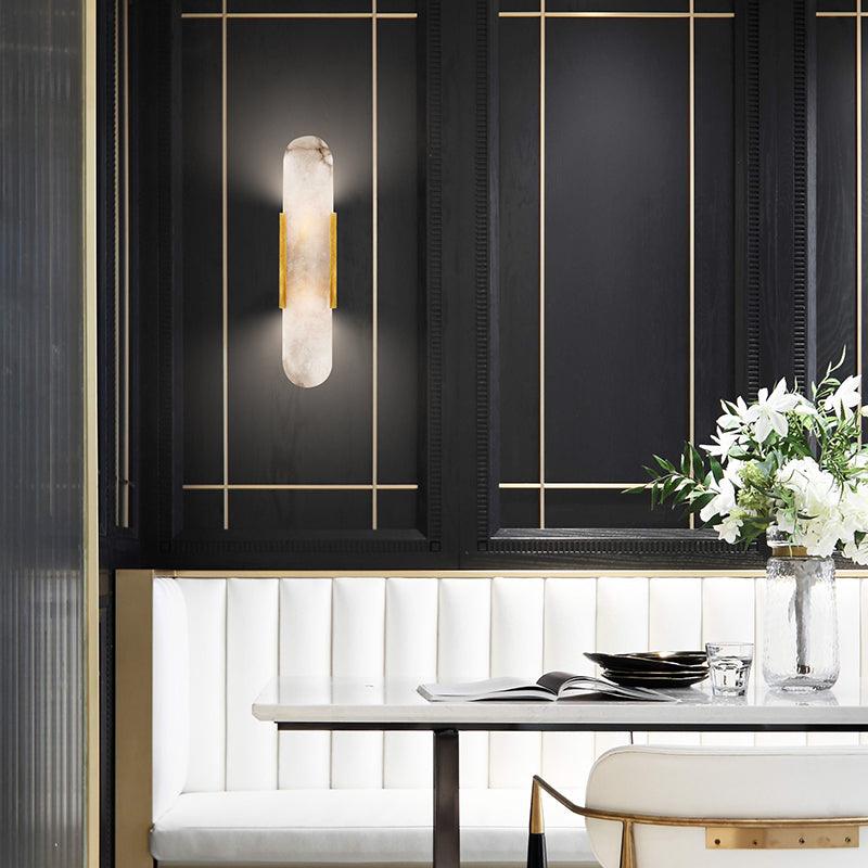 Elegant Melange - Handgjord Alabaster Vägglampa