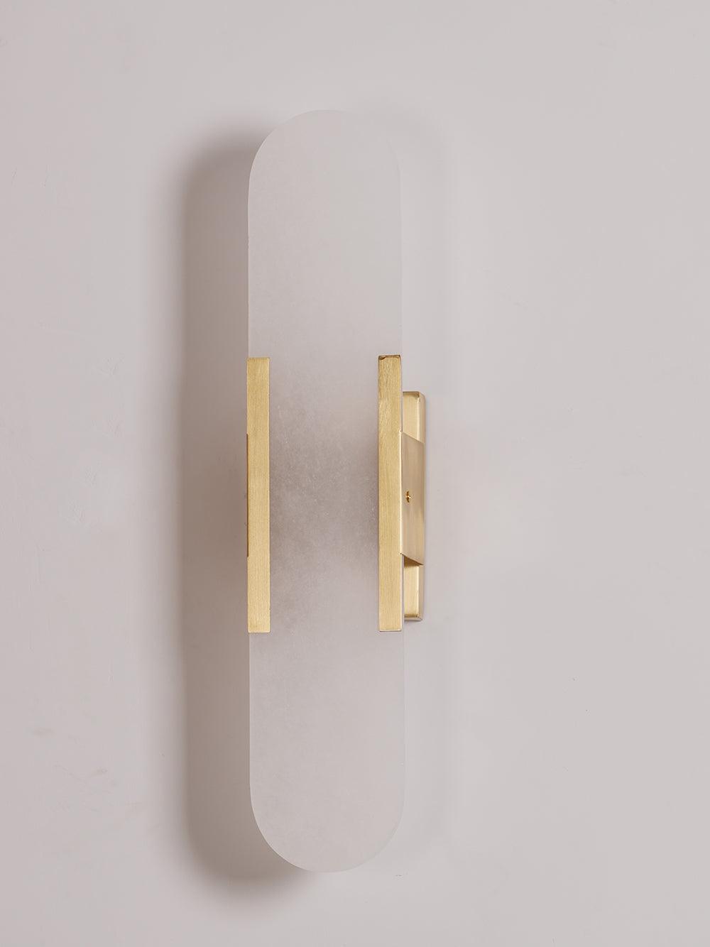 Elegant Melange - Handgjord Alabaster Vägglampa