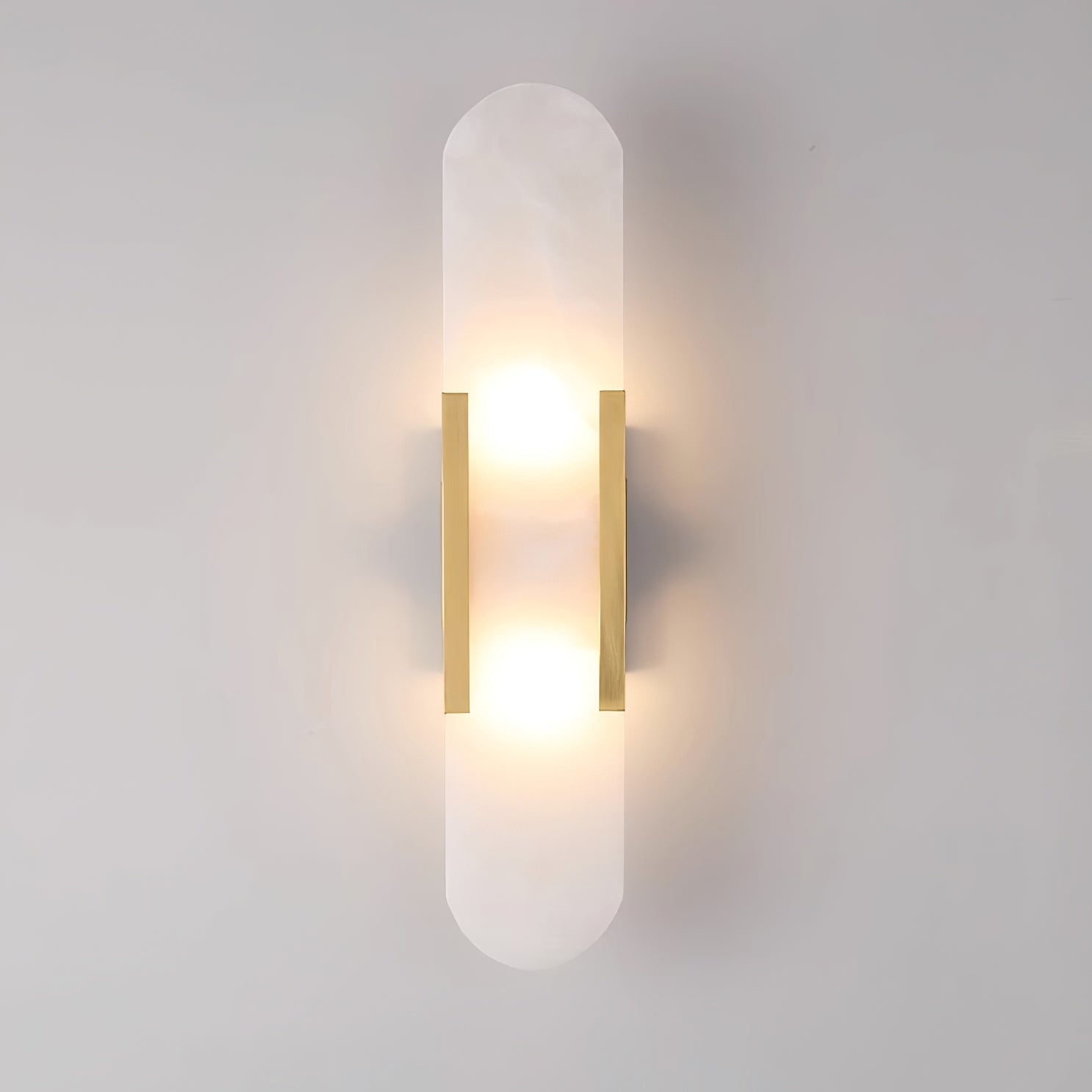 Elegant Melange - Handgjord Alabaster Vägglampa