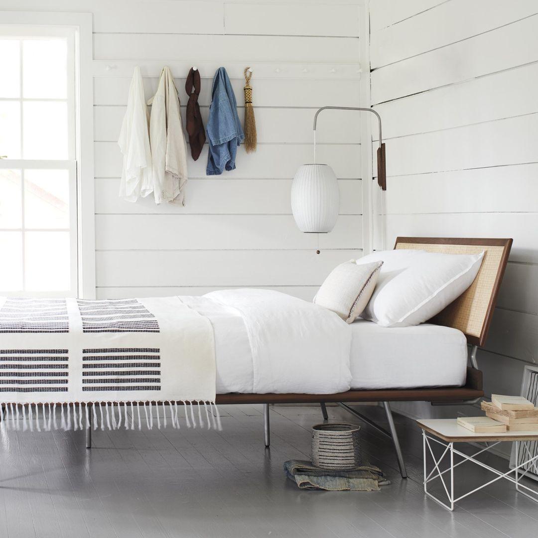 Timeless Nelson Wall Lamp - Stylish Lighting for Any Room