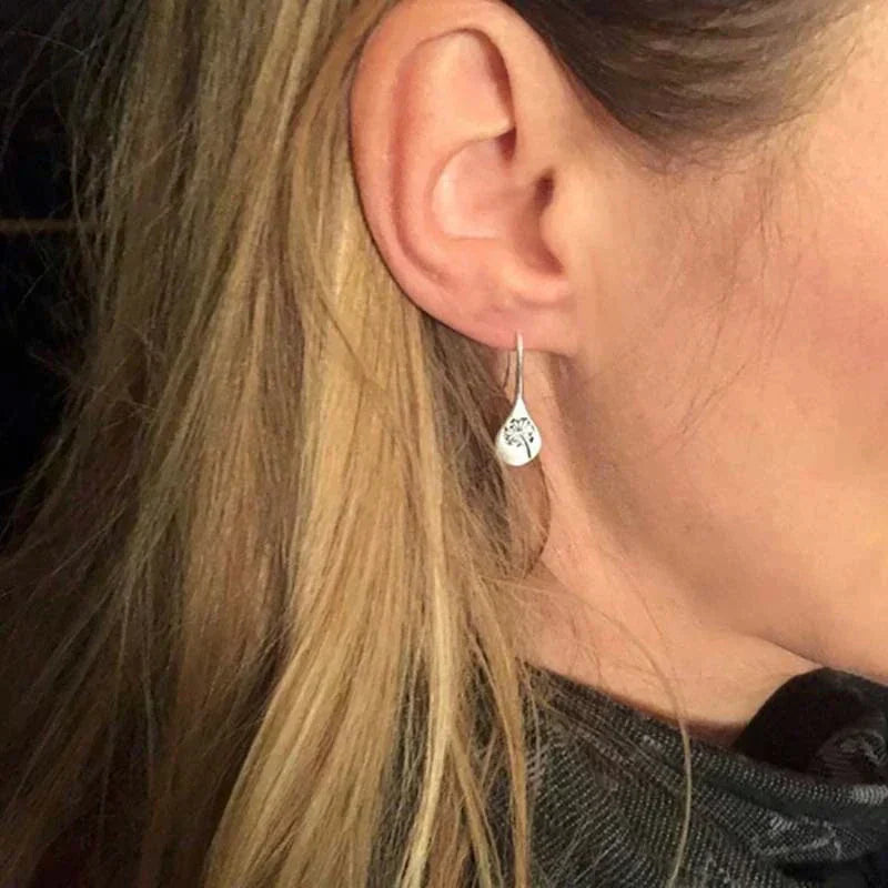Elegant Silver Dandelion Earrings - Amira Collection