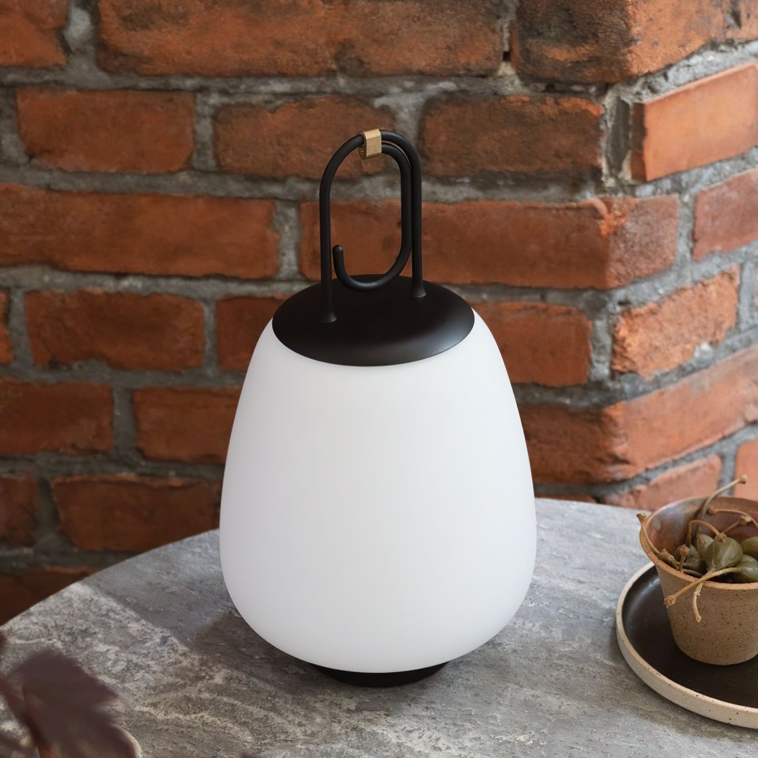 VintageGlow Lantern - Wire Lamp with Luxurious Design