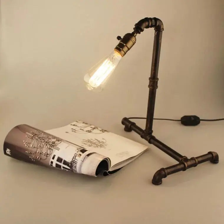 Stylish Retro Table Lamp - with Warm Light for Every Interior