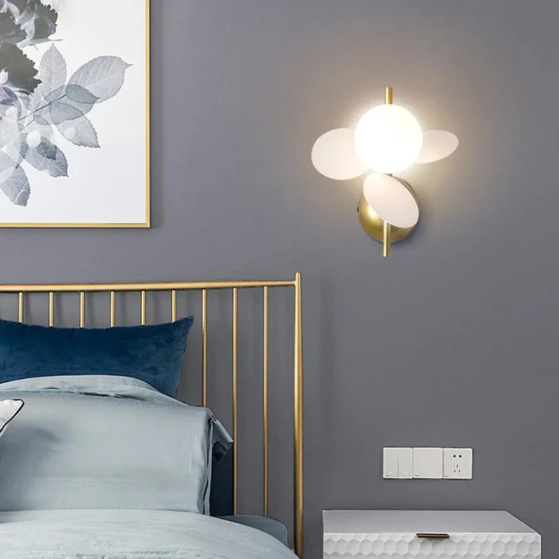 MacronLicht – Modern LED Acrylic Wall Lamp