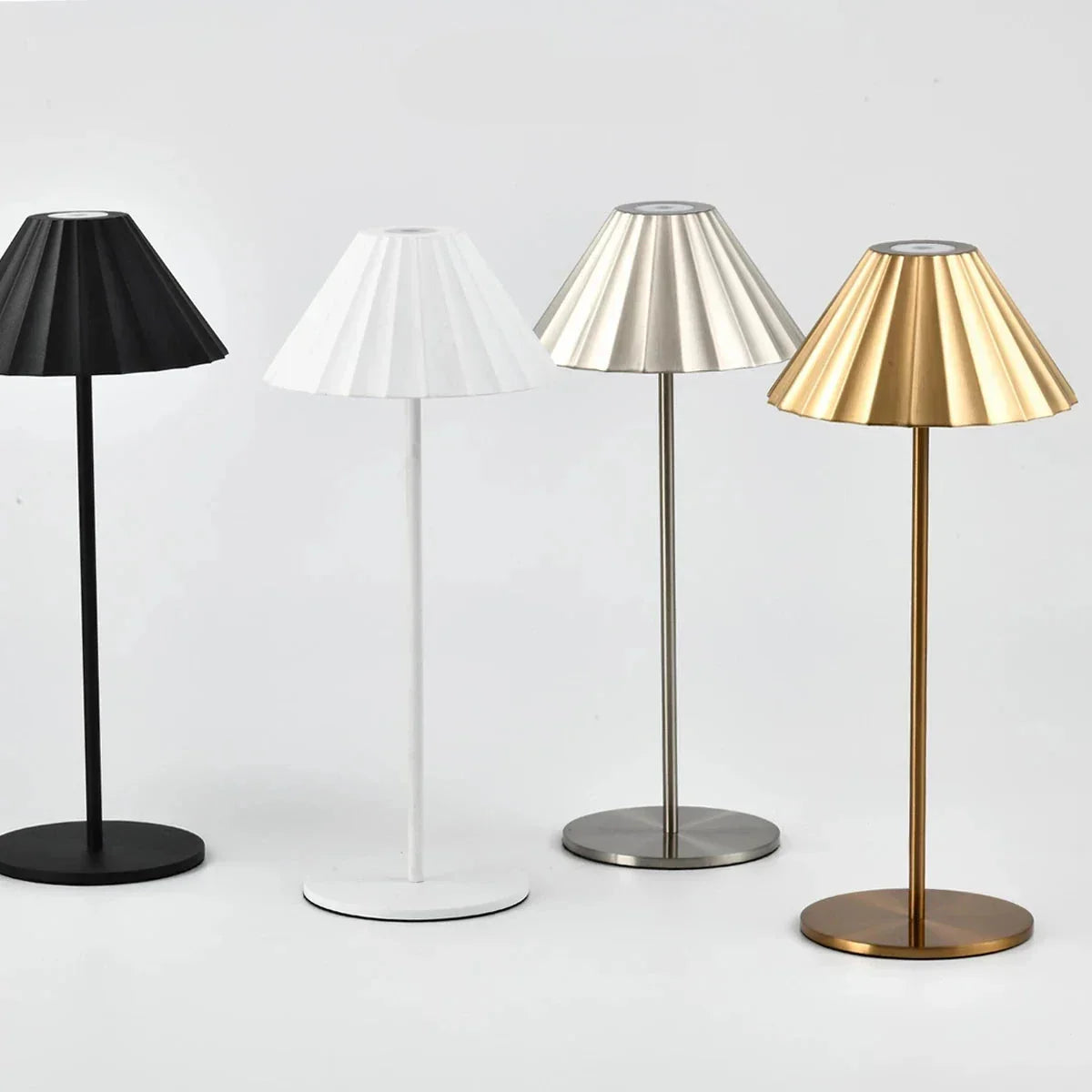 ChicLight – Elegant Dimbar Bordslampa med LED-belysning
