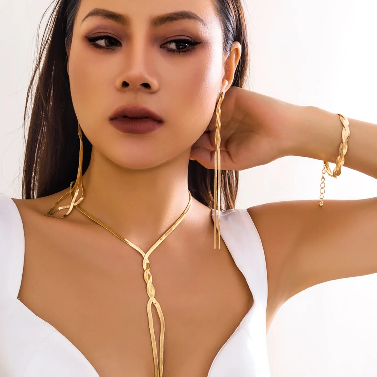 Timeless Elegance Set - Luxurious 3-piece Jewelry Composition