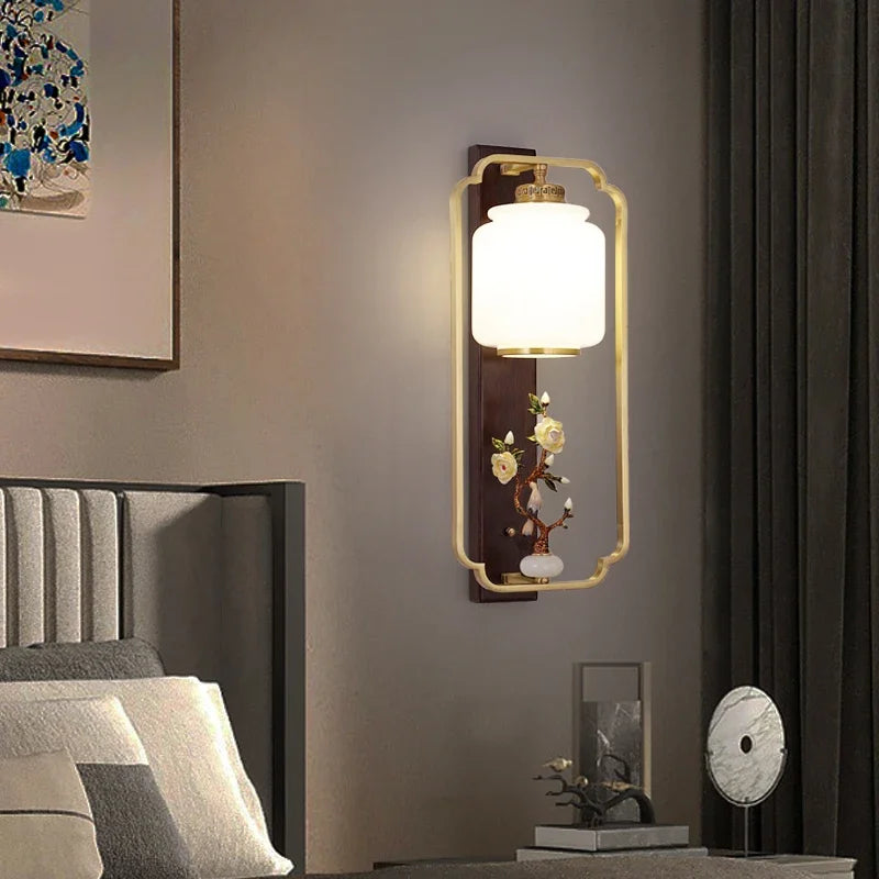 BrassGlow Wall Lamp - Elegant Brass Wall Lighting