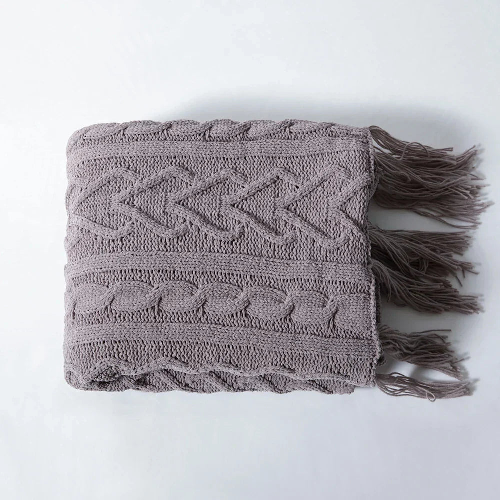 HeartCozy Throw – Luxurious Chenille Cushion with Heart Puffs