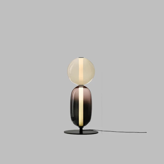 ChromaLuxe - Designer Golvlampa med Färgaccenter för en Sprudlande Atmosfär