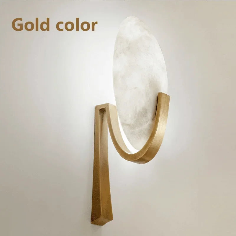 NordicGlow - Marble pyramid lamp with a modern touch