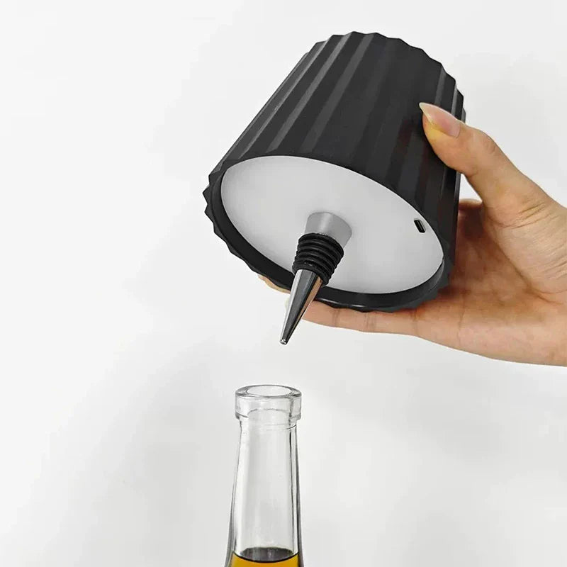 Lumière Nomade – Wireless Bottle Lamp with Adjustable Light