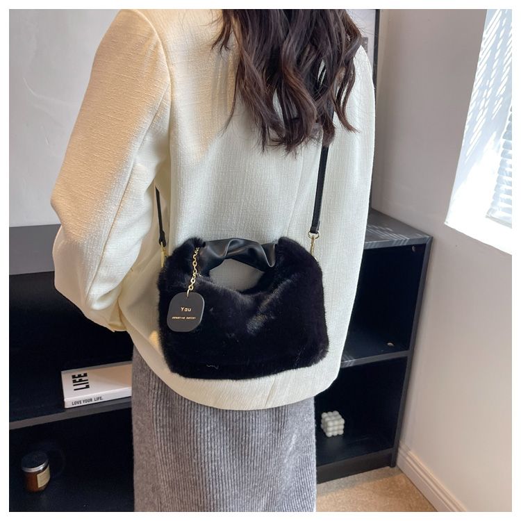 FluffyBag - Cute Handbag for Hugging