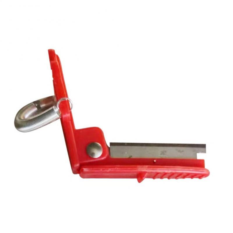 GardenGrip Tool – Easy Picking of Vegetables and Fruit