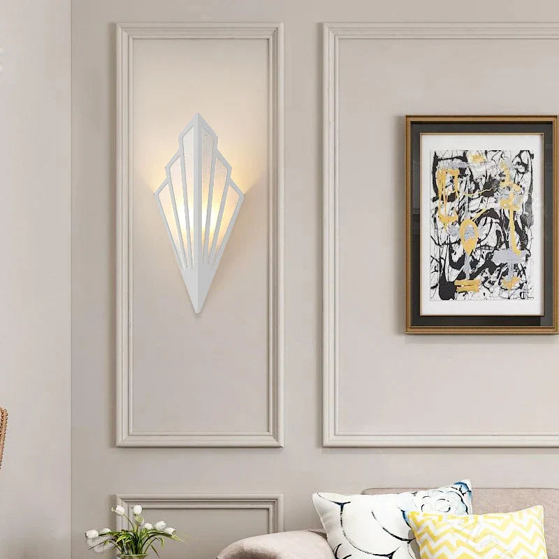 NordicGlow - Trendy LED Wall Lamp for Living Room and Bedroom