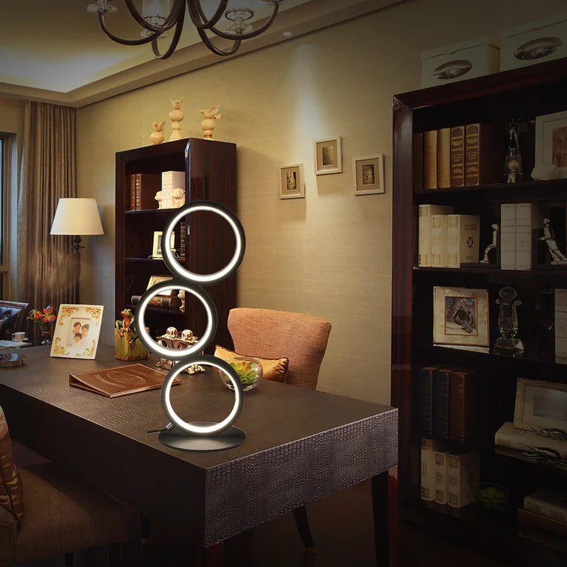 TricolorGlow – Adjustable Reading Lamp with Modern Design