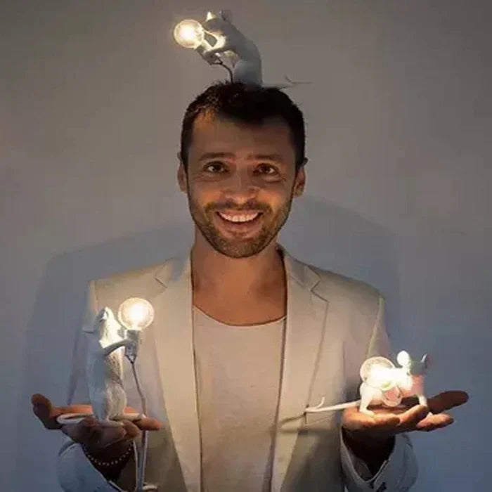 SqueakLight - Playful Mouse-Shaped LED Lamp