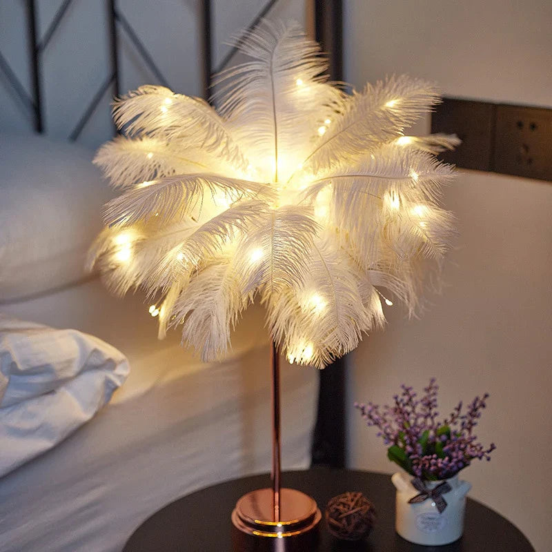 Featherlight™ - Wireless Desk Lamp with Feathers