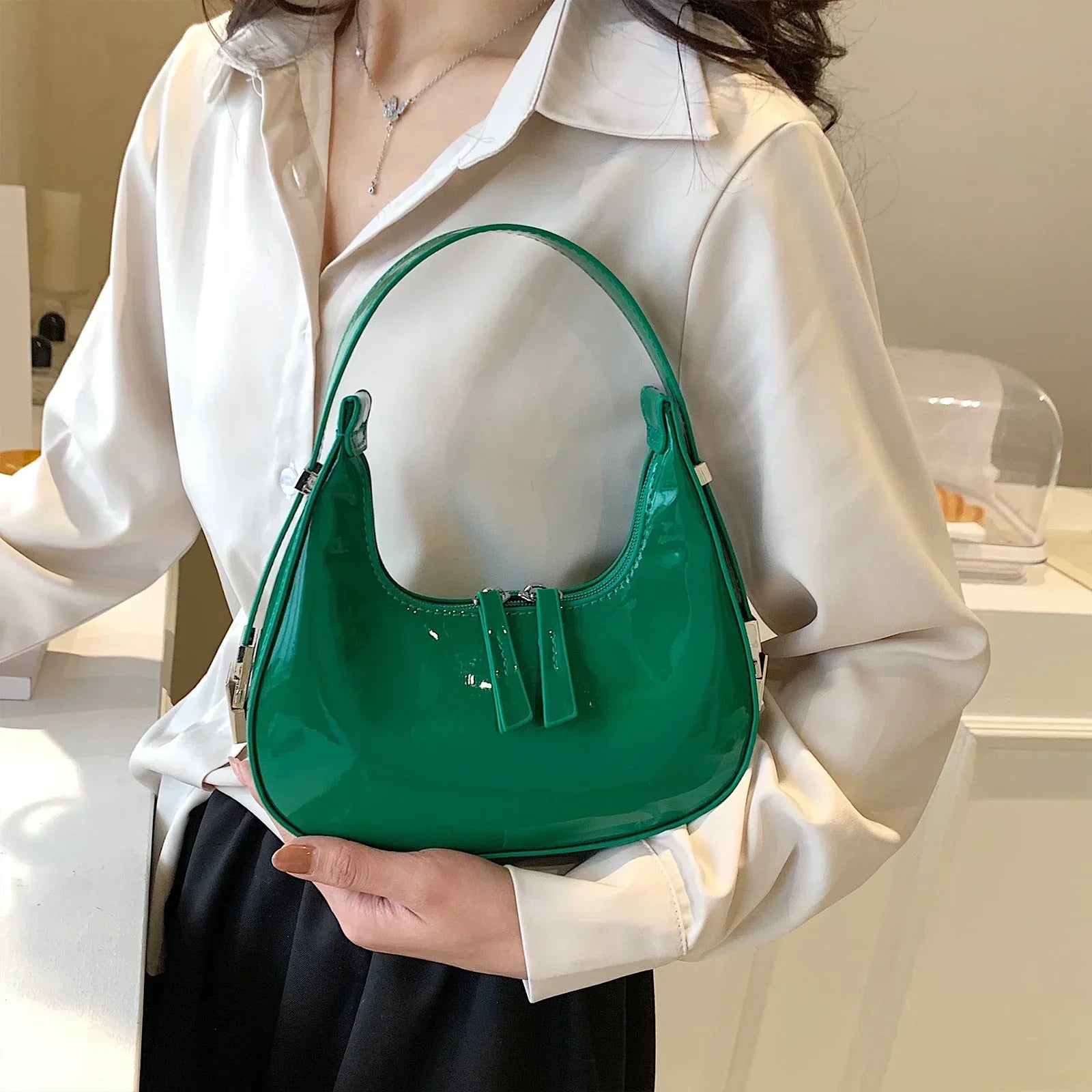 Luna Leather Bag - Elegant & Durable Shoulder Bag