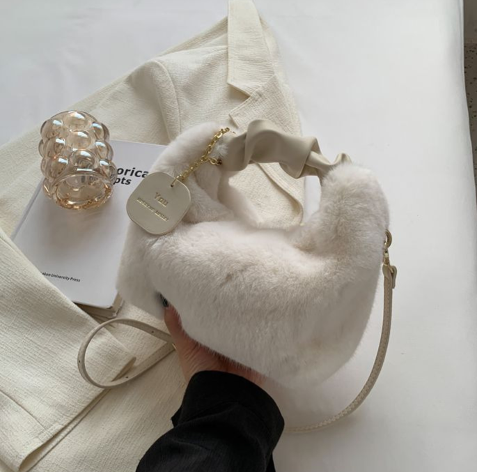 FluffyBag - Cute Handbag for Hugging
