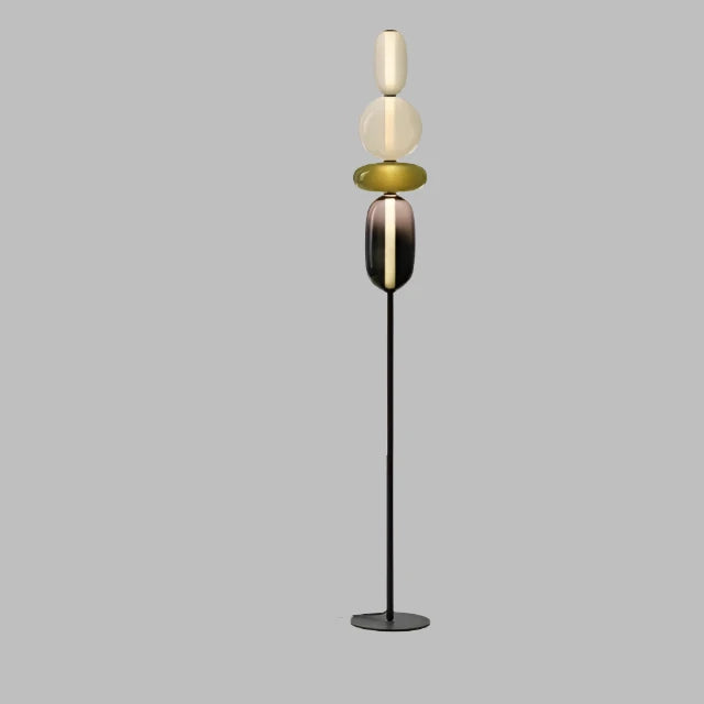 ChromaLuxe - Designer Golvlampa med Färgaccenter för en Sprudlande Atmosfär