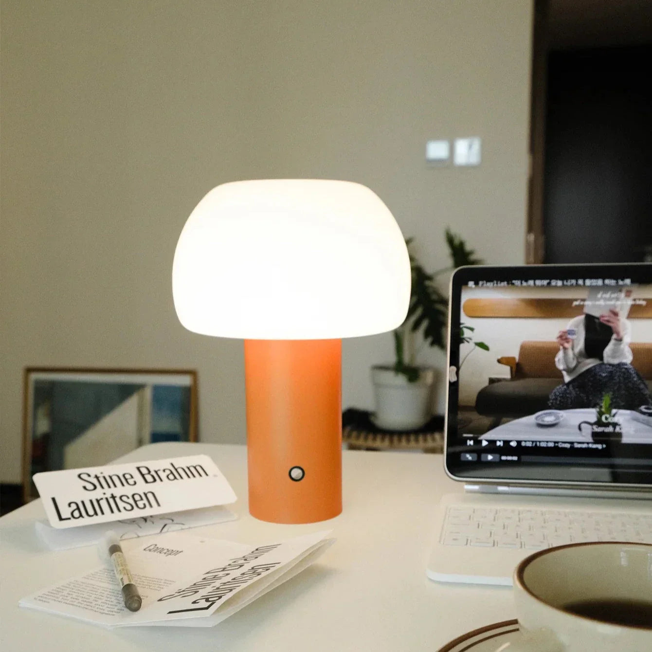 StyleLamp – Portable LED Table Lamp for Atmospheric Lighting