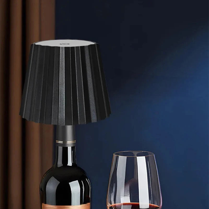 Lumière Nomade – Wireless Bottle Lamp with Adjustable Light