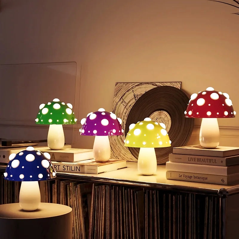 FungiLuxe - Playful LED table lamp in mushroom style