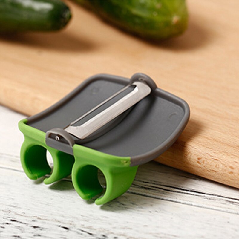 FingerGuard - Safe Vegetable Peeler for the Kitchen