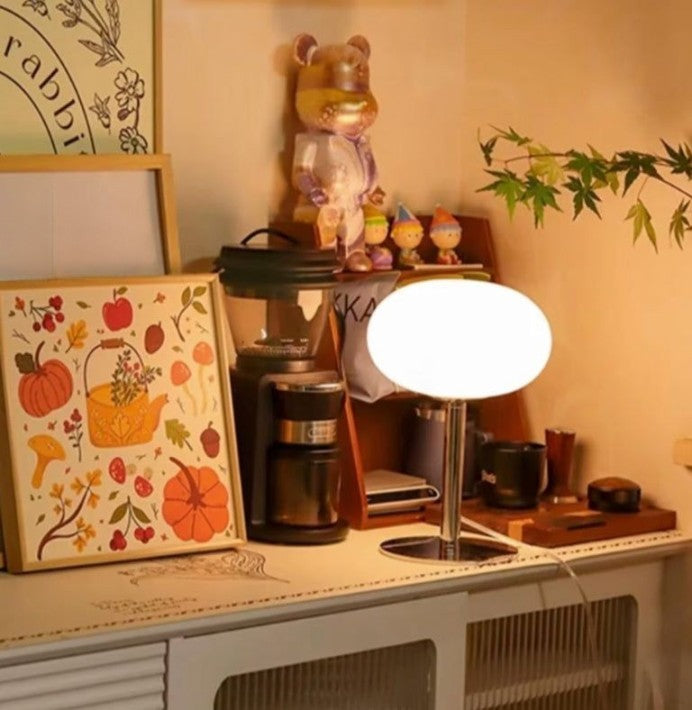 SérénitéMagique - Elegant Beige Table Lamp for Mood Lighting