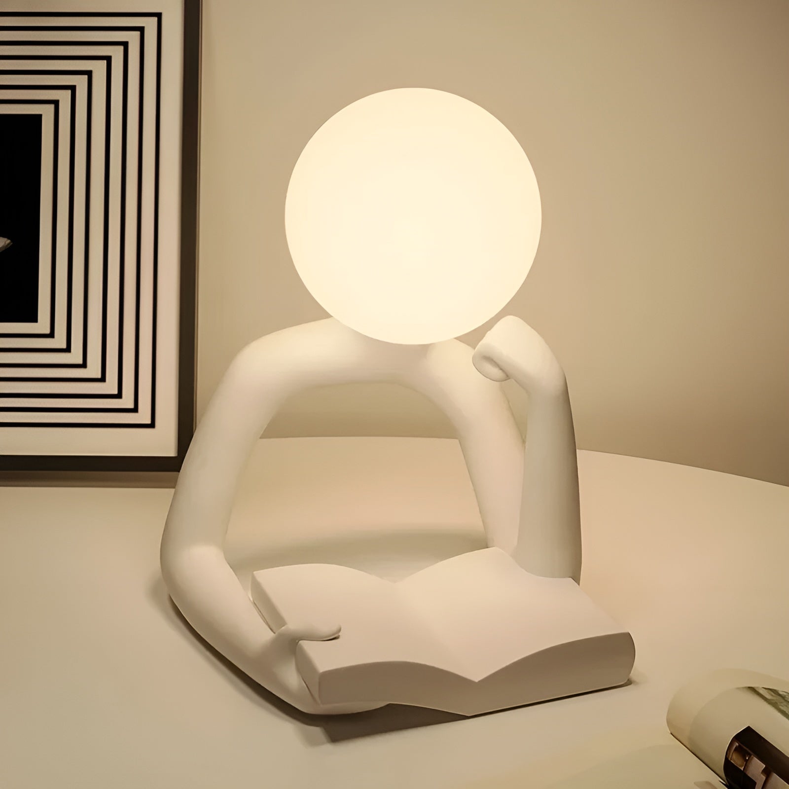 LuxLume Refined Designer Table Lamp – Modern Art with Atmospheric Lighting