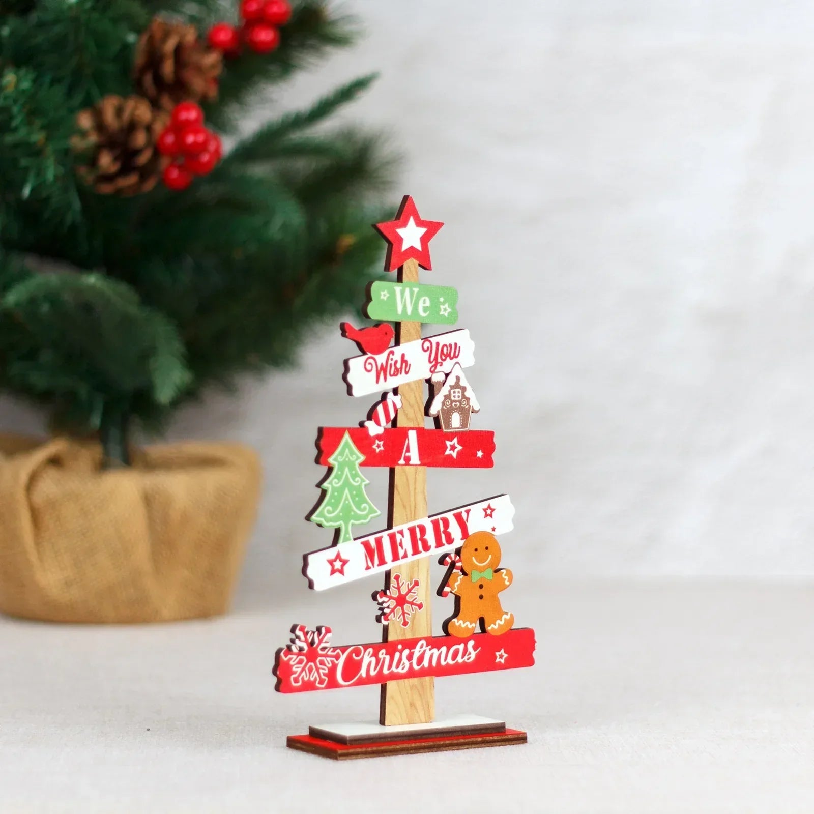 Gingerbread Man Christmas Decoration - Cute Gingerbread Man for Festive Decoration