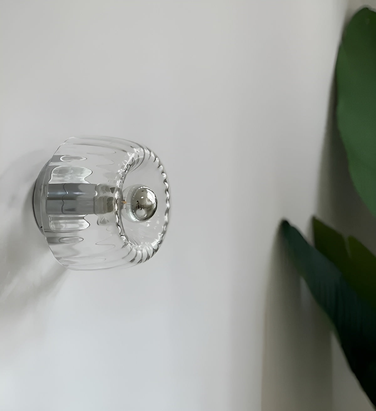 ScandiElegance Wall Lamp – Modern Glass Art with Bauhaus Charm